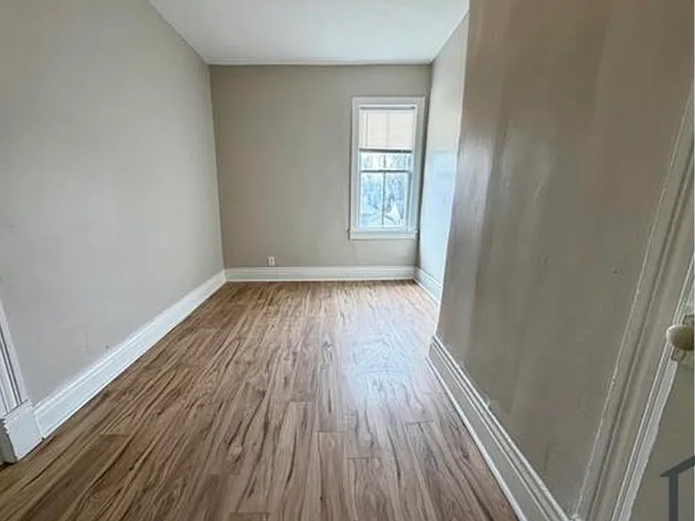 2631 W Madison St #2 — Photo 2