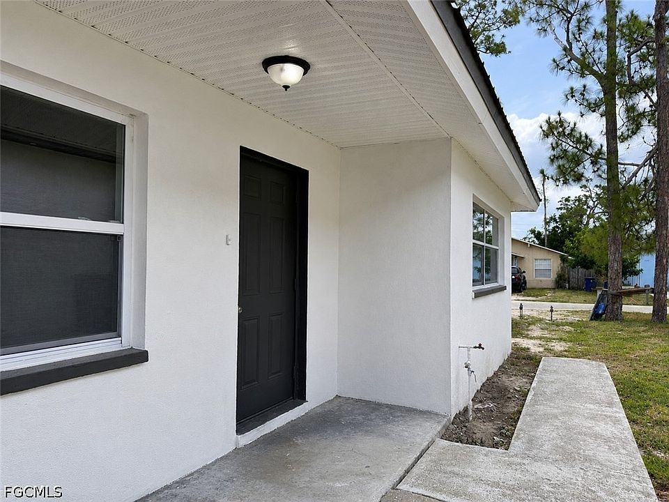 1st image of 5424 9th Ave