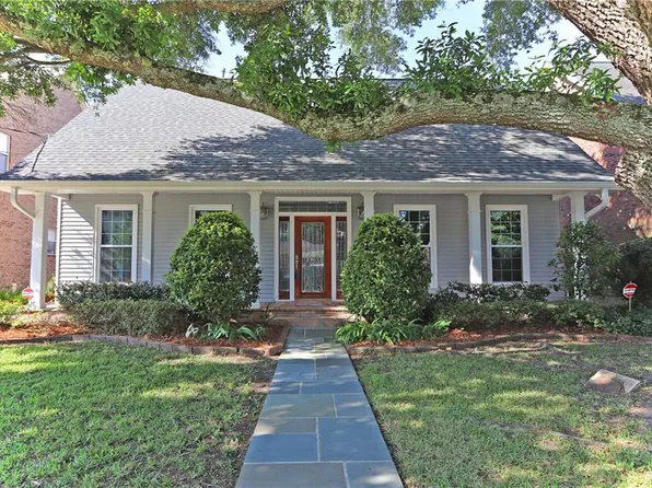 9424 Liberty Ct, River Ridge, LA 70123