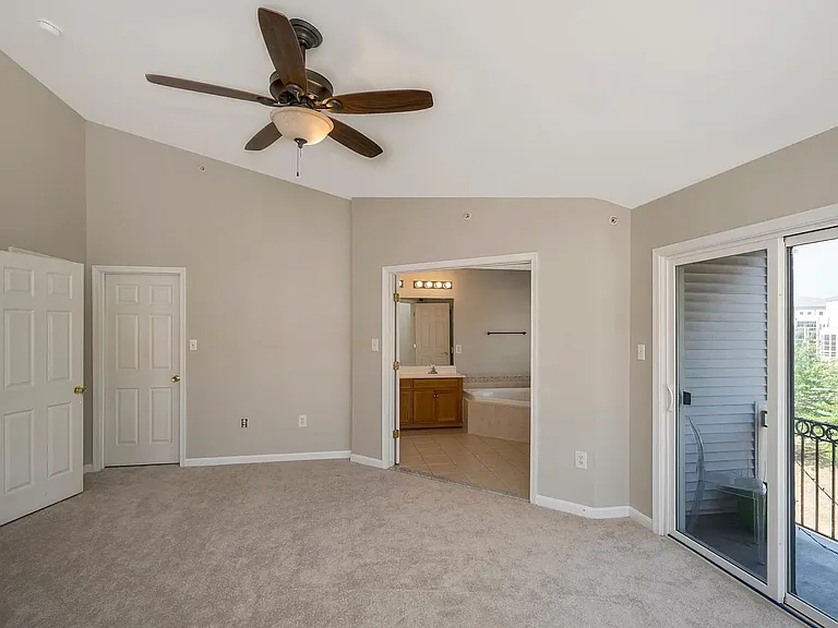 15505 John Diskin Cir — Photo 16