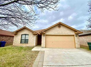 1518 Denmark Ln, Laredo, TX 78045