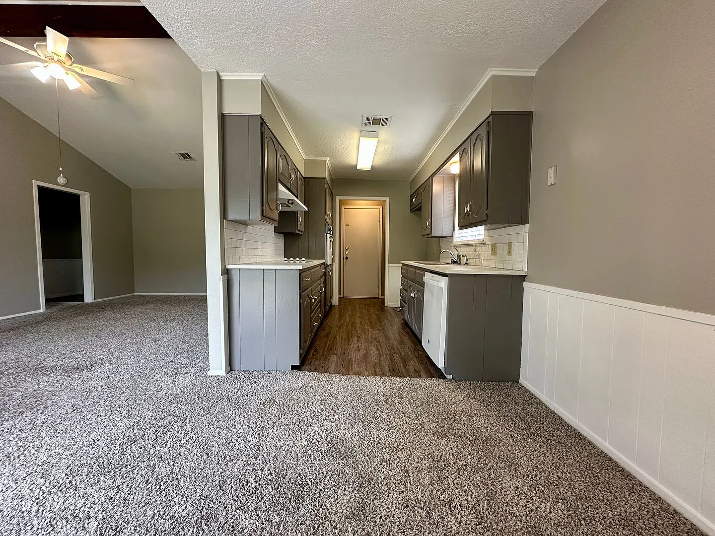 Single Family Home — Photo 3