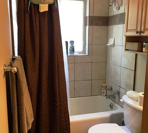 3rd image of 2926 S Fisher Cir