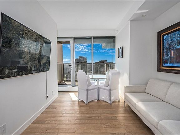 5th image of 1480 Howe St #3307