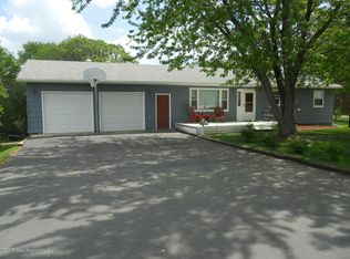 104 Lakewood Dr, Battle Lake, MN 56515