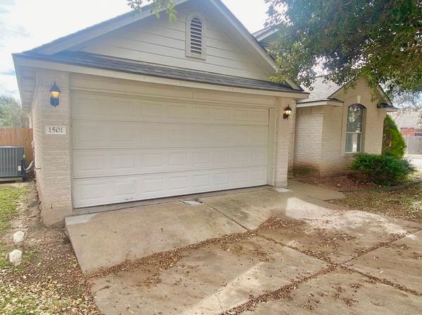 1501 Darjeeling Dr