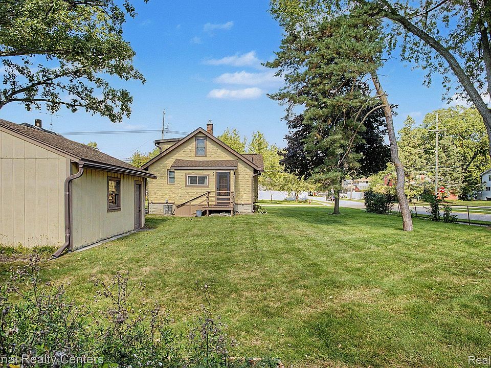 419 John M Ave, photo 21