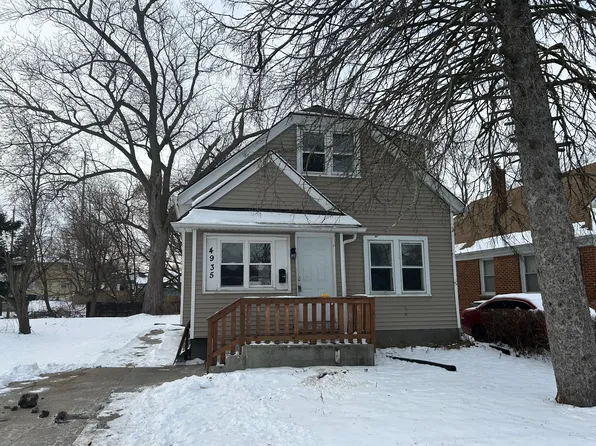 4935 N 19th Pl, Milwaukee, WI 53209