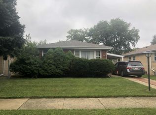 6121 Elm St, Morton Grove, IL 60053