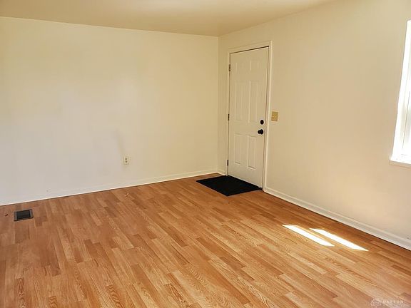 5th image of 525 Ethel Ave