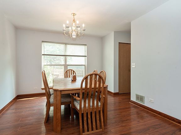 5th image of 10815 Grand Canyon Ave