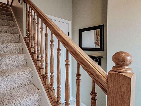 Private Stairwell