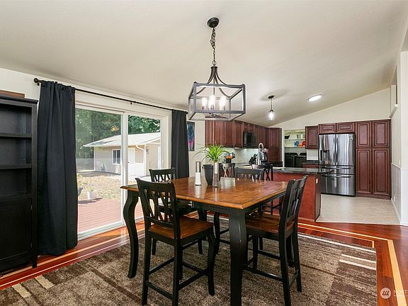 5th image of 1648 Aspen Drive