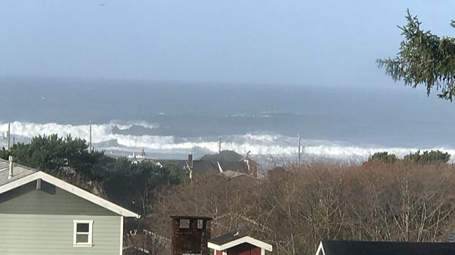 1st image of 3223 NW Oar