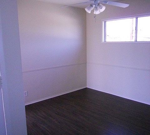 4th image of 3718 Corinth Ave