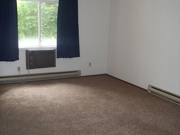 4th image of 301 Kiwanis St APT 11