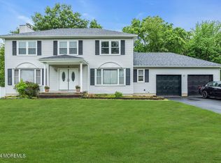 3 Sophia Dr, Hazlet, NJ 07730