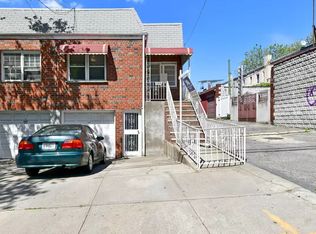 209 Onderdonk Ave, Ridgewood, NY 11385