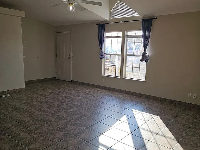 5283 E Brickey Dr — Photo 3