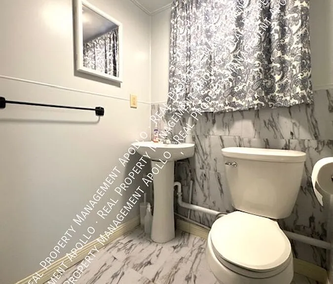 1833 Poco Ln — Photo 12