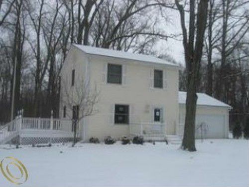 1st image of 511 Clayburn Blvd