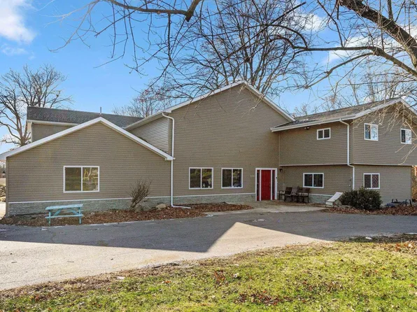 2024 Hughes Dr, Fort Wayne, IN 46816