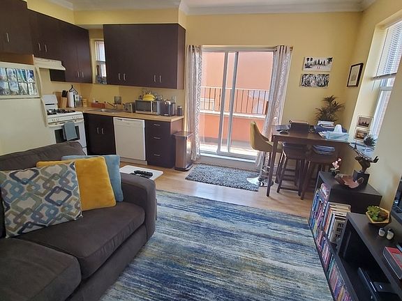 5th image of 28-39 42nd St #3