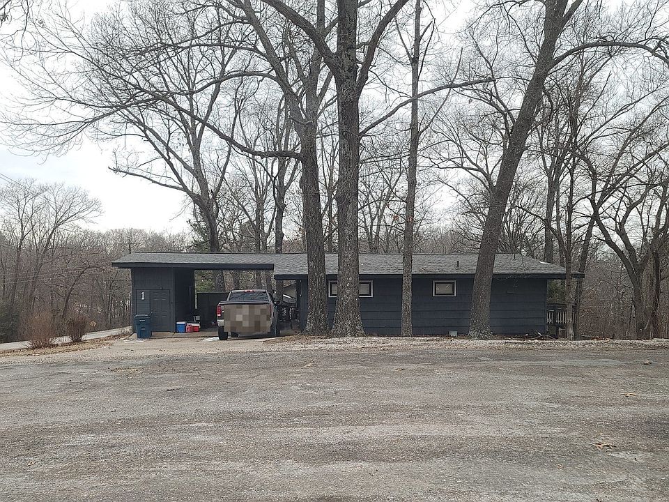 1st image of 1 Cooper Ln