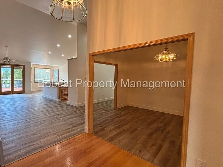 1300 Bridle Way — Photo 56