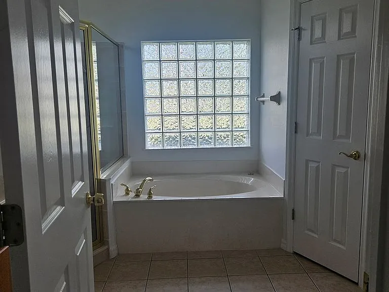 1 Emmons Ln — Photo 21