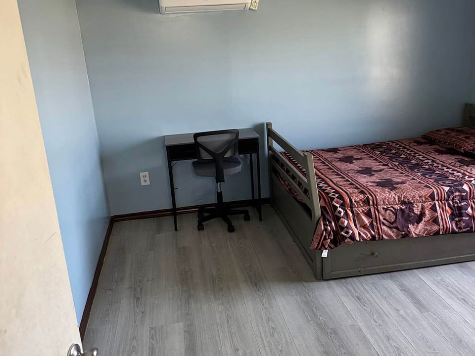 1st image of 5115 Dirk Ryan Ave