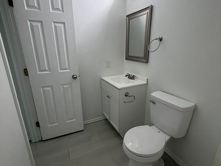 10624 Towner Ave NE #C — Photo 19