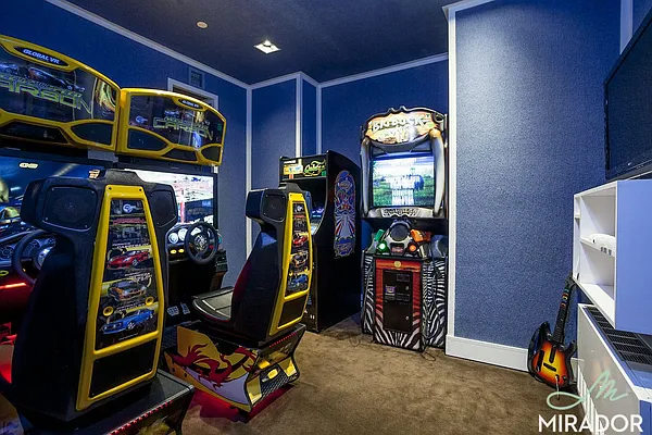 Rented by Mirador Real Estate | media 60