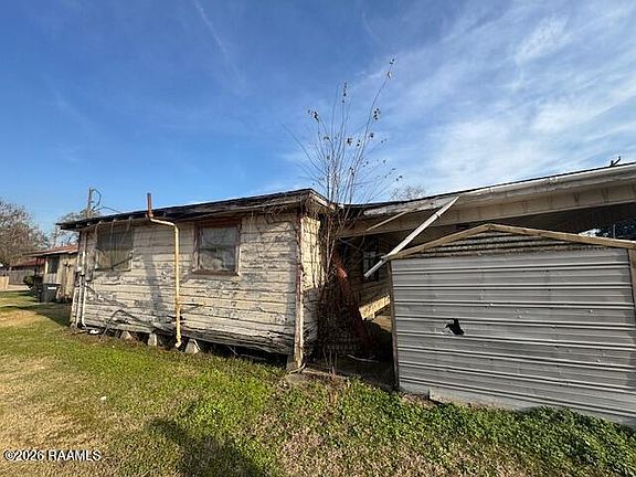 4th image of 502 Frenzel St