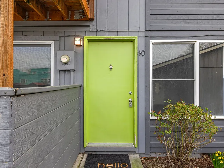Moreland Place Apartments — Photo 41