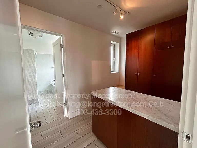 300 NW 8th Ave #902 — Photo 21