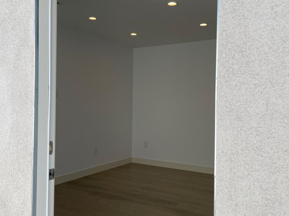 7814 Coldwater Canyon Ave