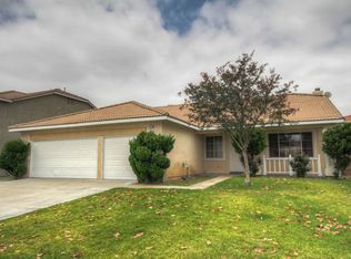14738 Georgia Ct, Fontana, CA 92336