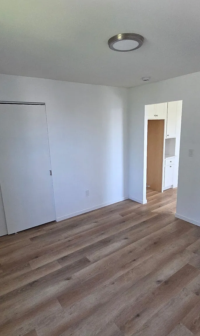 615 Chandler Avenue, Unit APT 4 — Photo 3