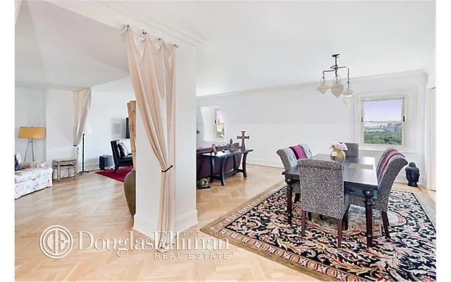 Sold by Douglas Elliman | media 10