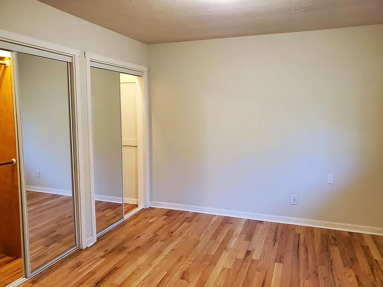 875 SW Cheltenham St — Photo 20