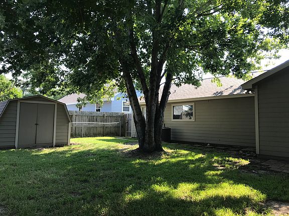 5th image of 15019 Conroe Bay Blvd