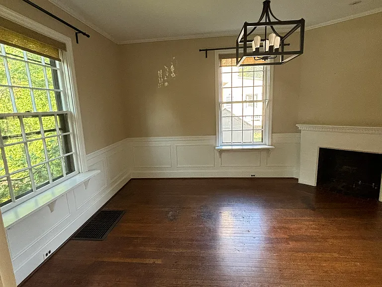 2685 South Ave — Photo 10