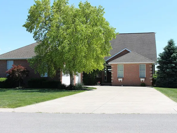 7652 Eagle Dr, Findlay, OH 45840