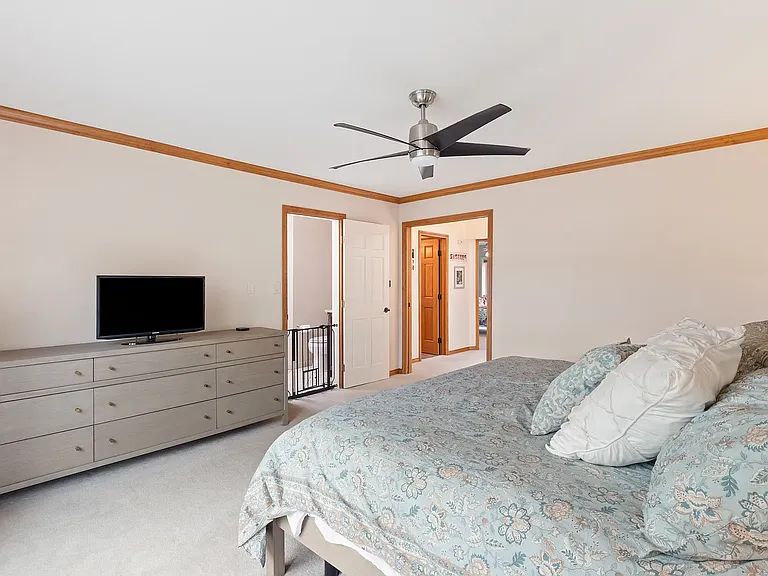 36 Sandra Ln — Photo 19