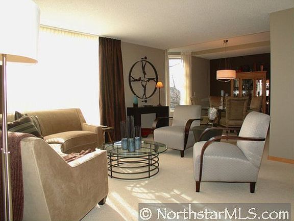 Living Room / Dining Room