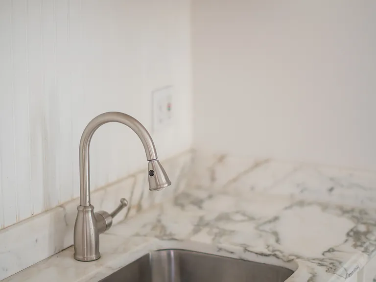 102 Waterview Dr — Photo 12
