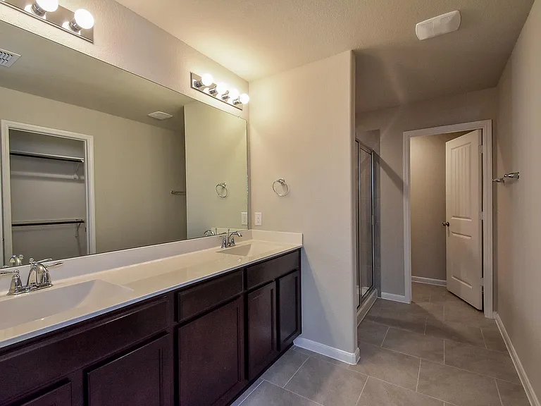 1427 Central Heights Dr — Photo 19