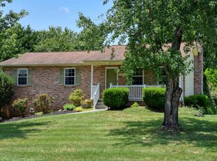 1737 Campfire Dr, Knoxville, TN 37931