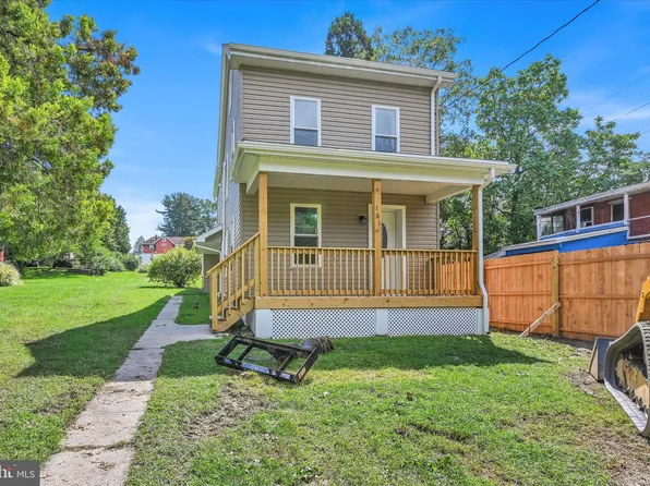 161 Railroad St, Cressona, PA 17929